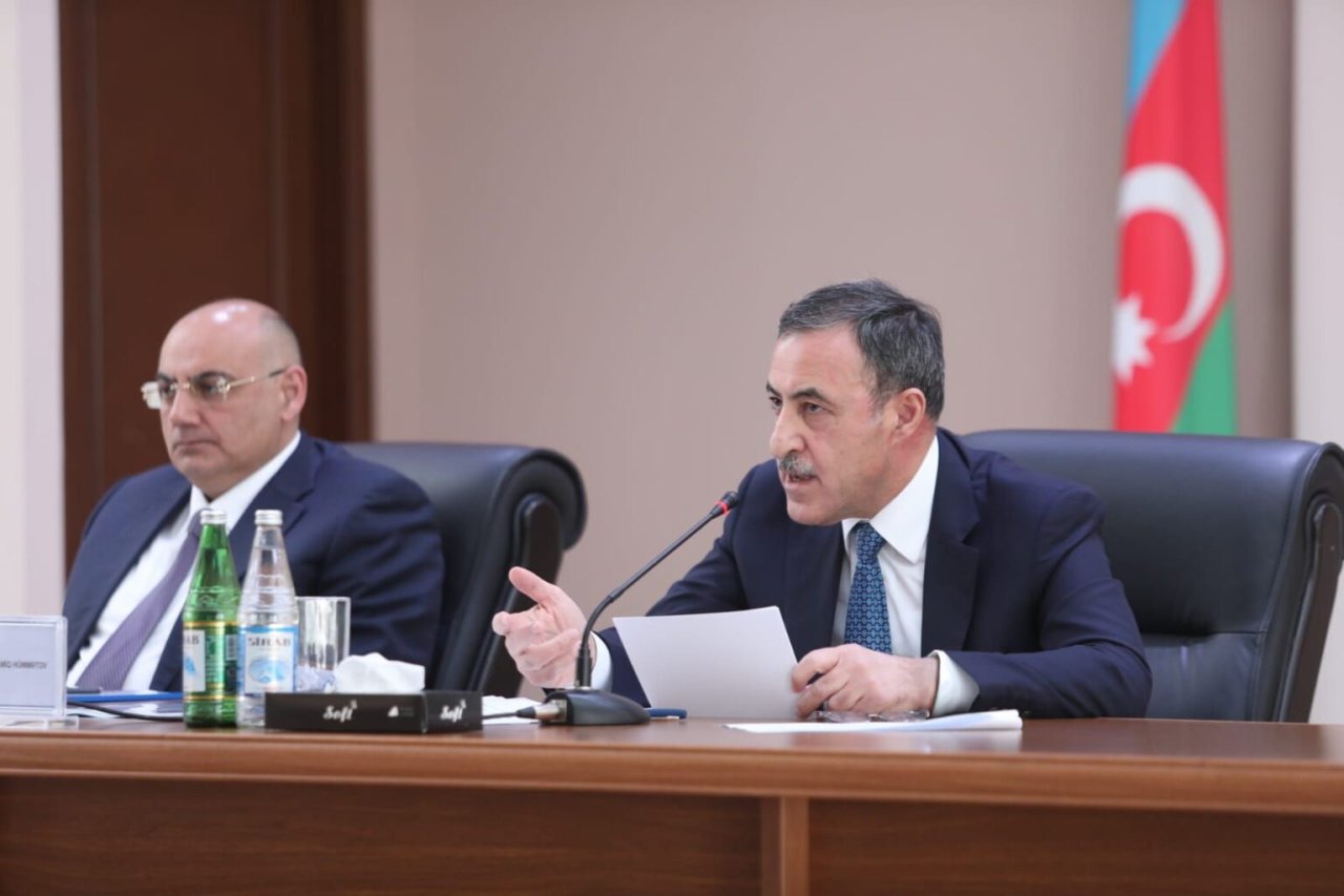 Azərbaycanda tikinti sahəsində icazə prosedurları müzakirə olunub- FOTOLAR