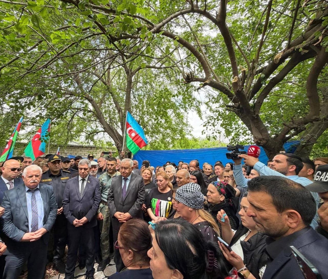 Birinci Qarabağ müharibəsində itkin şəhidləri torpağa TAPŞIRILDI - FOTO - foto 7
