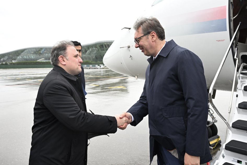 Serbiya Prezidenti Azərbaycana gəldi - FOTO
