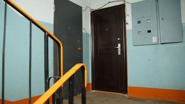 Sumqayıtda evdə kişi meyiti aşkarlanıb