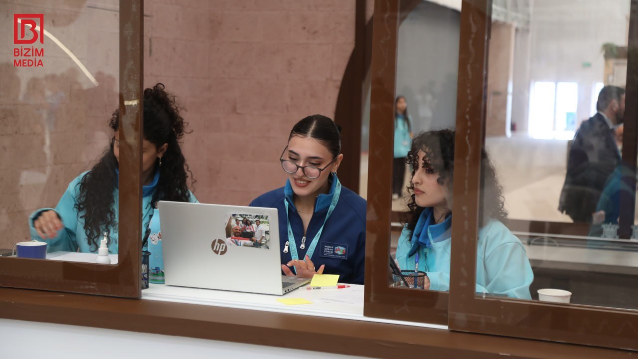 WUF13-ün görünməyən qəhrəmanları – FOTOREPORTAJ - foto 11