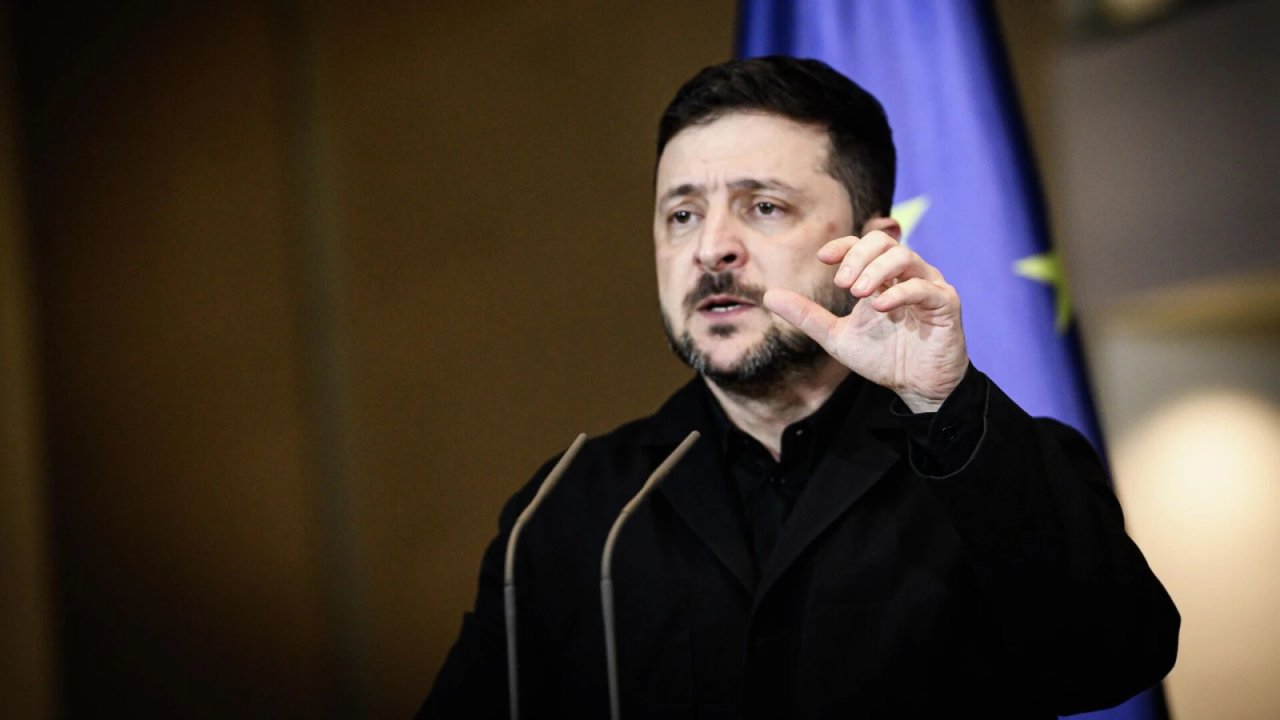 Zelenskidən ETİRAF: "Ağ Ev və Konqres sursatlarla bağlı məktubuma cavab verməyib"