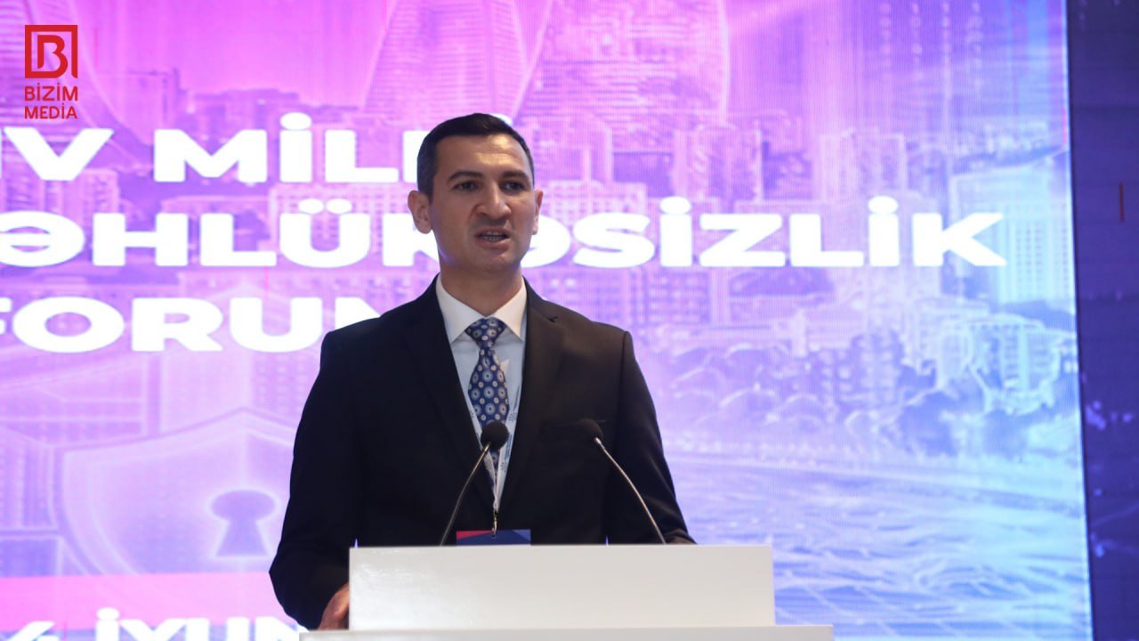 Rauf Cabarov: “Kibertəhlükəsizlik sahəsində aparılan mübarizə ənənəvi döyüşlər qədər əhəmiyyətlidir" Rauf Cabarov: “Kibertəhlükəsizlik sahəsində aparılan mübarizə ənənəvi döyüşlər qədər əhəmiyyətlidir"