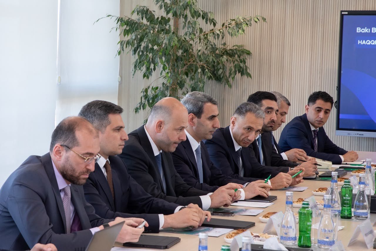 Dövlət qurumlarının nümayəndələri Bakı Dəniz Limanında – FOTO - foto 1