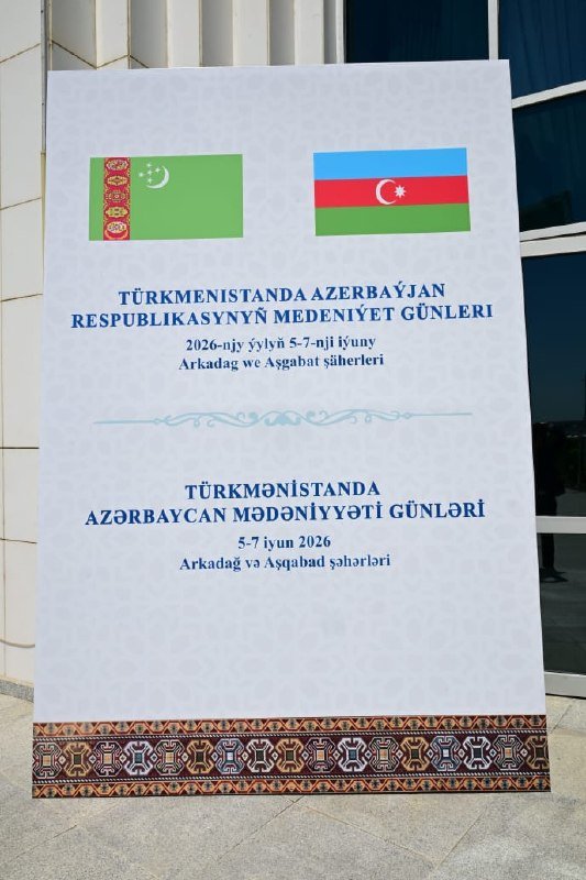 Türkmənistanda Azərbaycan kitabları üçün xüsusi guşə yaradıldı - FOTO - foto 9