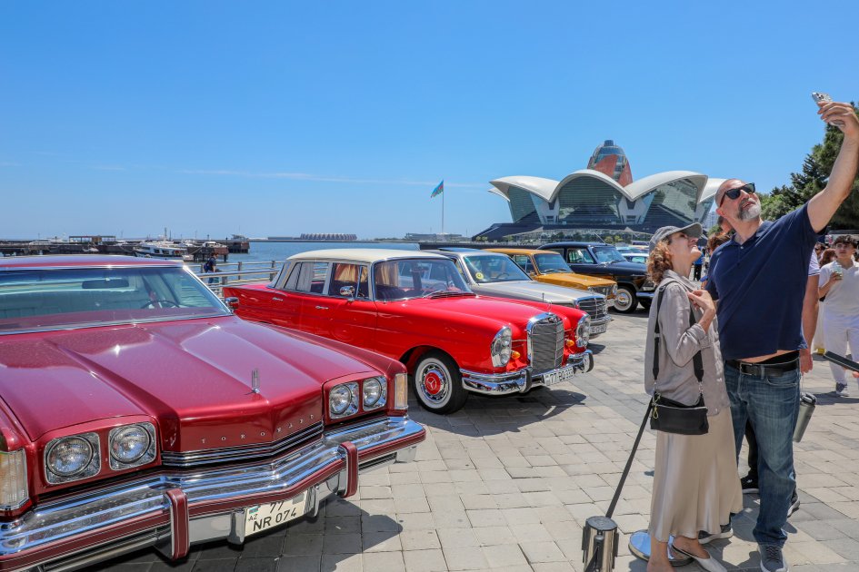 Klassik və sürət avtomobillərinin festivalından FOTO/VİDEO - foto 7