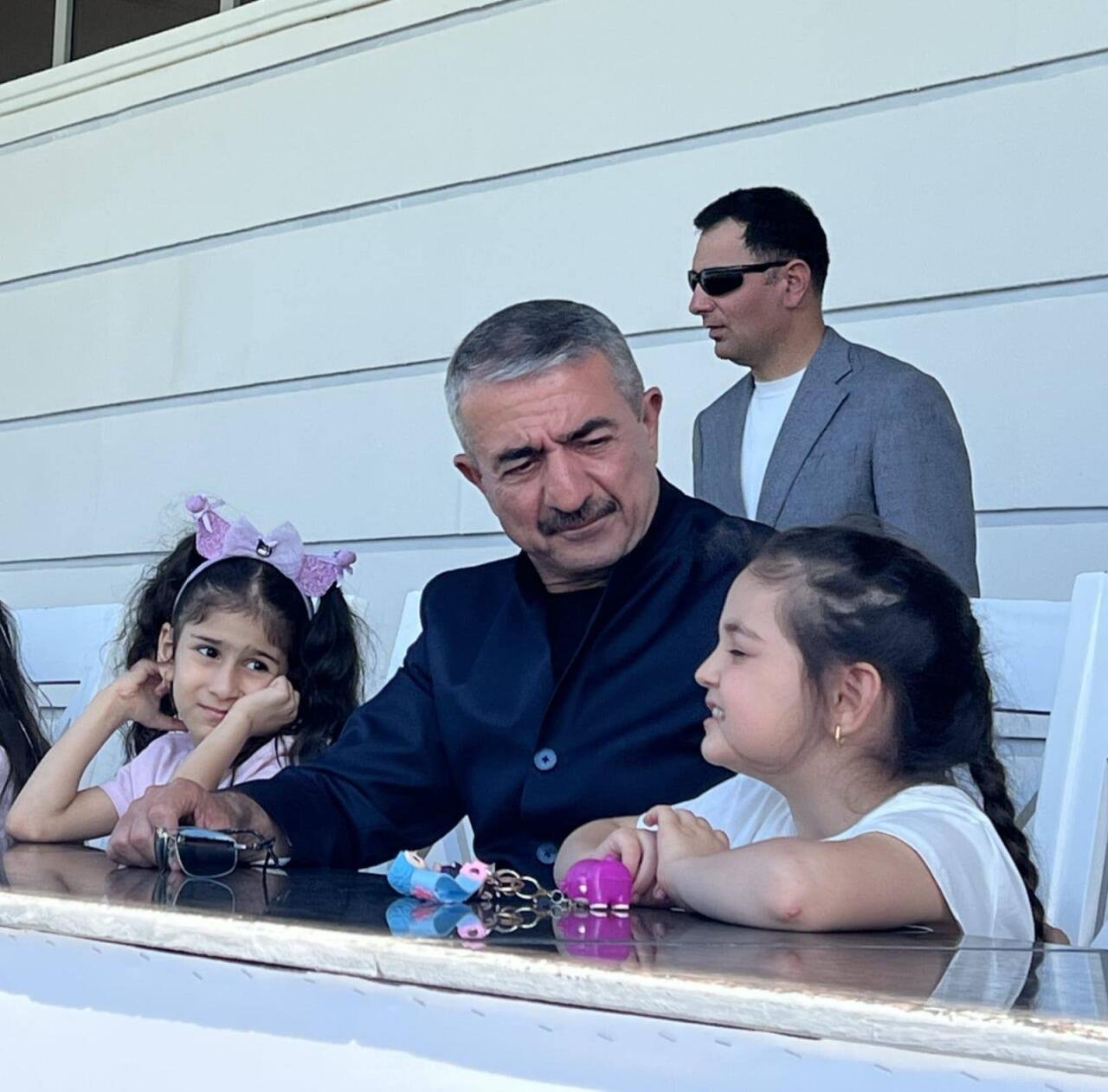 General-polkovnik Dünya Çempionatını şəhid övladları ilə birlikdə İZLƏDİ - FOTO - foto 1