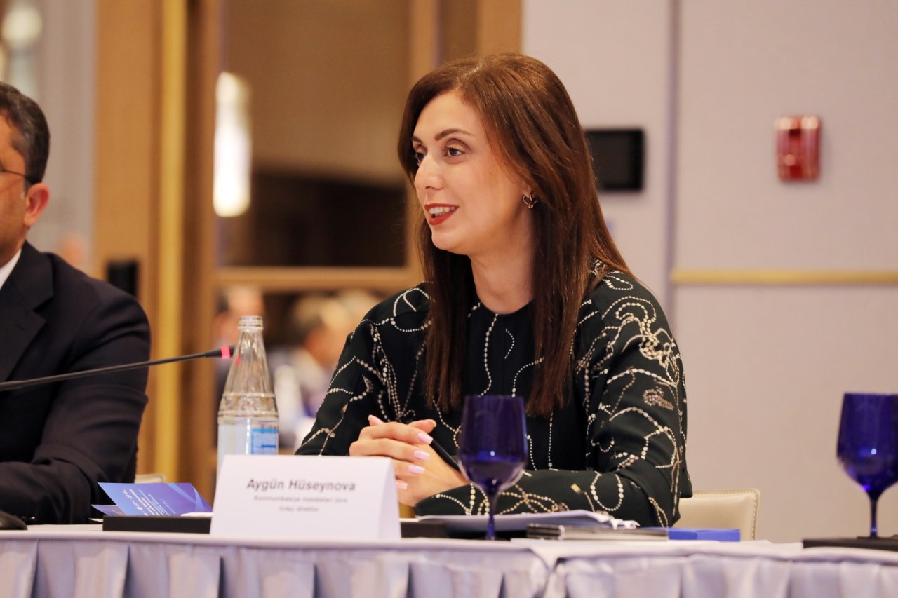Gənc media nümayəndələri üçün silsilə məlumatlandırma sessiyalarına start verildi - FOTO - foto 2