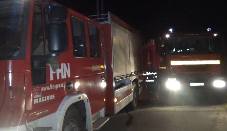 İsmayıllıda minik avtomobili yanaraq kül oldu - FOTO - foto 2