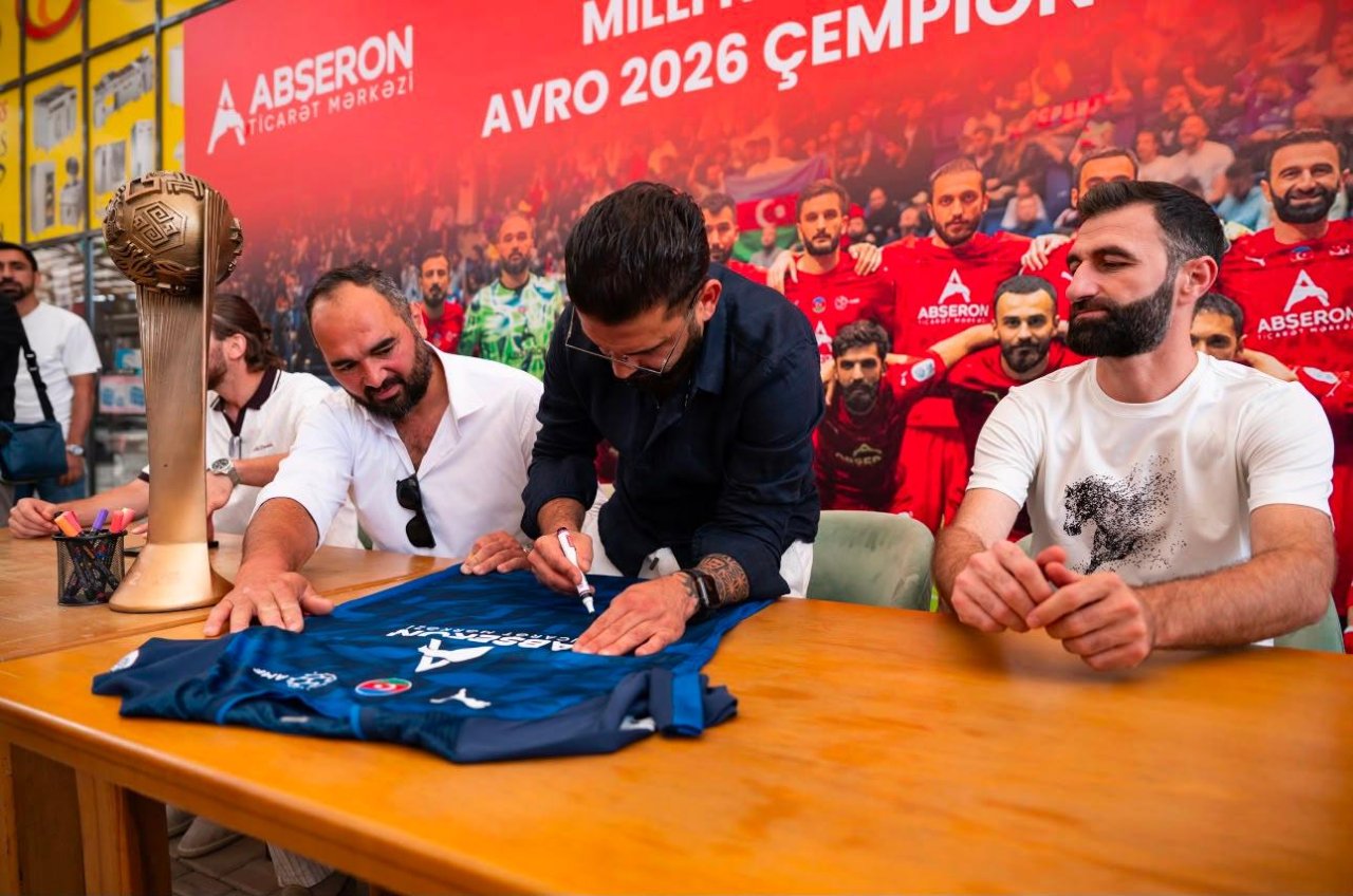 İkiqat qitə çempionları sponsor və azarkeşləri ilə görüşüblər - FOTO - foto 4