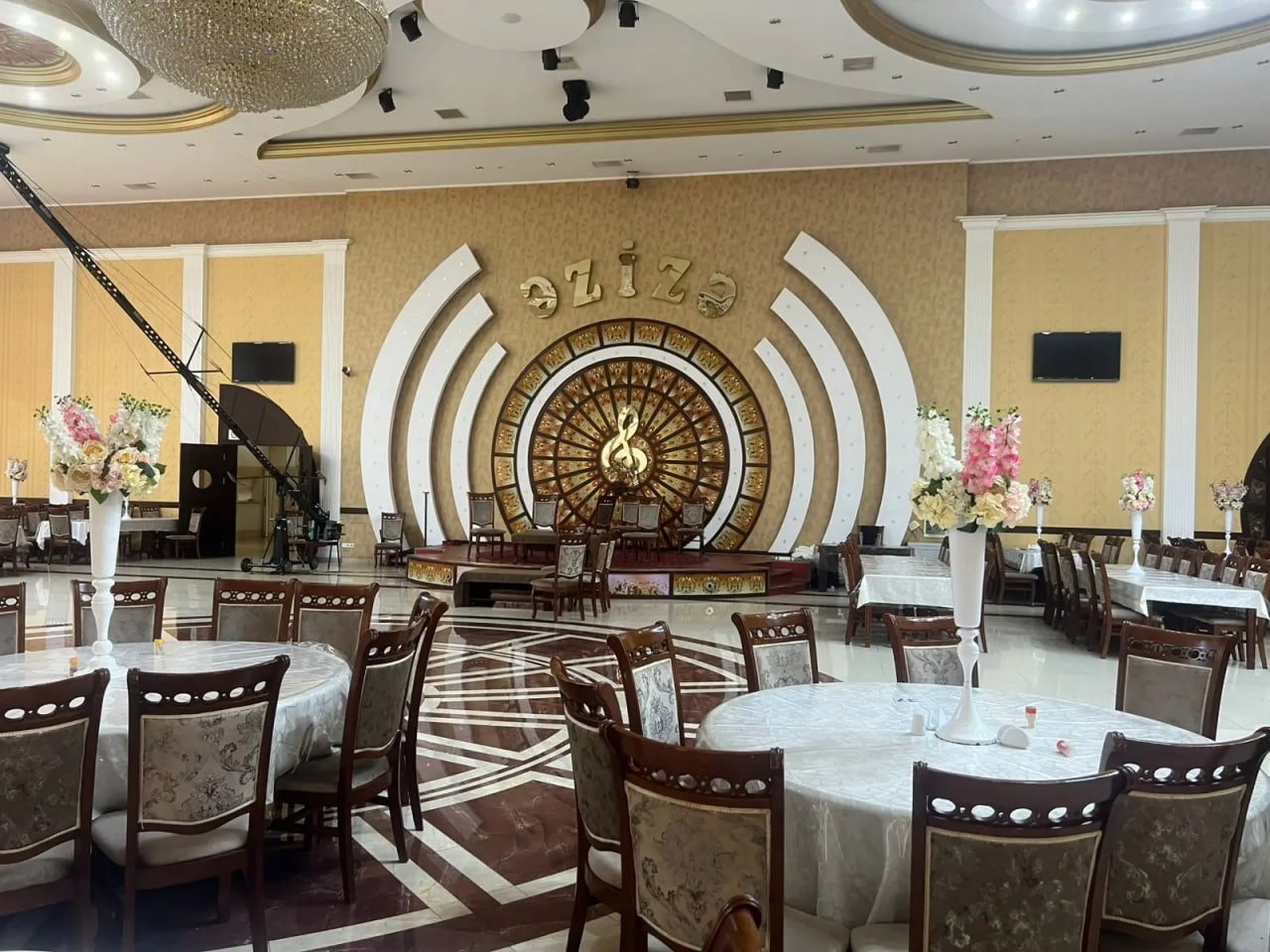 Azərbaycanda 5,3 milyonluq restoran müsadirə olundu - FOTOLAR - foto 1