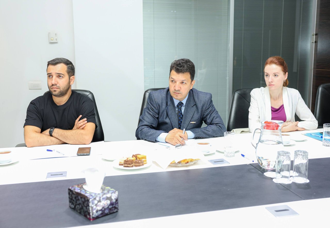 TƏBİB media ilə açıq dialoq formatında görüş keçirib – FOTO - foto 1