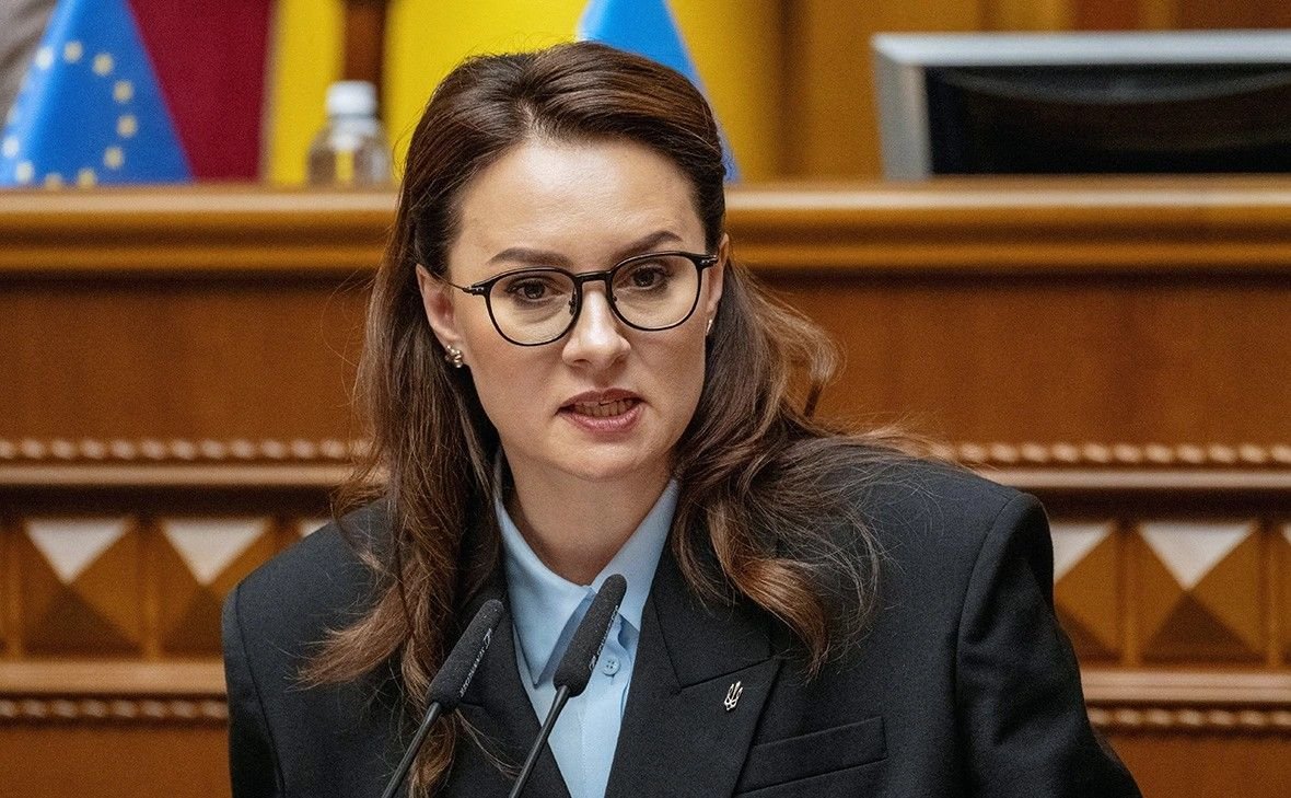 Ukraynanın Baş naziri Yuliya Sviridenko İSTEFA VERDİ