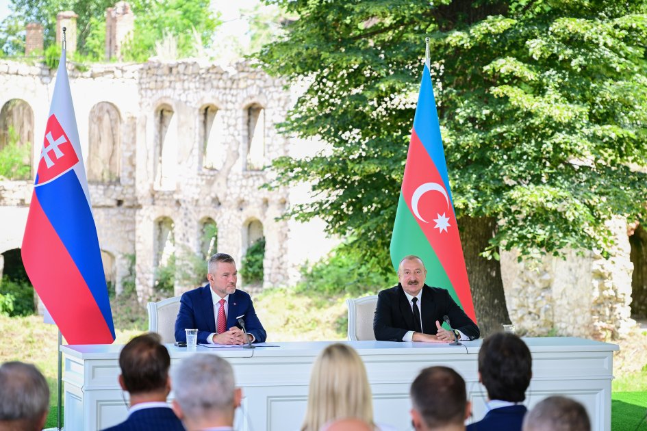 Prezidentlər Şuşada mətbuata bəyanatlarla çıxış ediblər –FOTO -VİDEO - foto 11