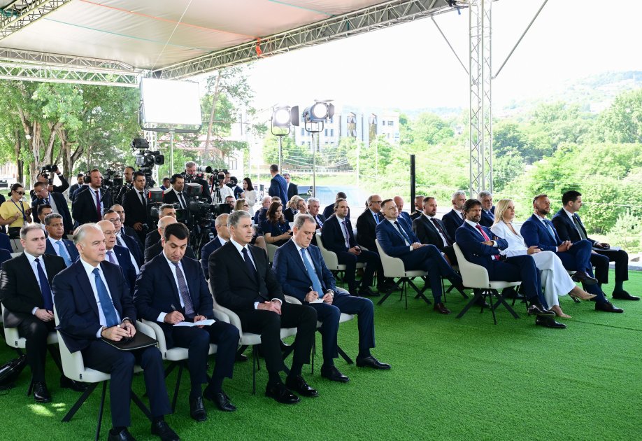 Prezidentlər Şuşada mətbuata bəyanatlarla çıxış ediblər –FOTO -VİDEO - foto 8
