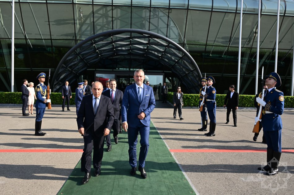 Slovakiya Prezidentinin Azərbaycana səfəri BAŞA ÇATDI - FOTO