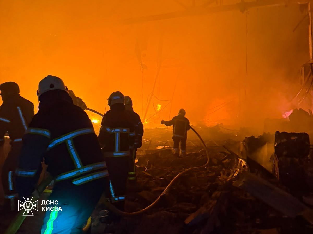 Rusiya ordusu Kiyevə zərbə endirdi - Ölənlər var - FOTO - foto 3