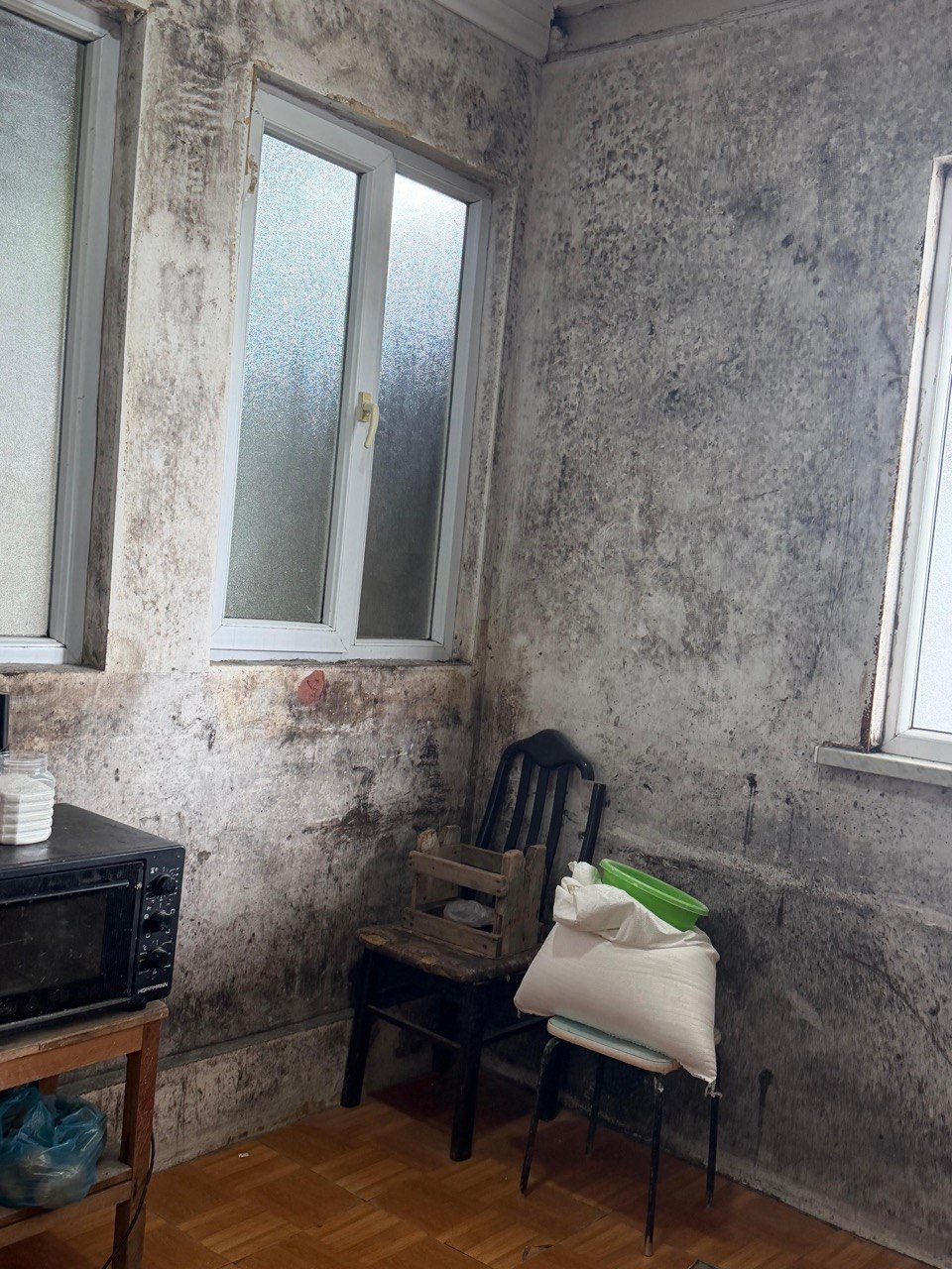 Qərb bölgəsində nə baş verir? – Yaslardakı ardıcıl kütləvi zəhərlənmələrin səbəbi AÇIQLANDI – FOTO - foto 3