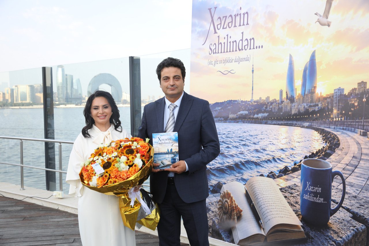 “Xəzərin sahilindən…” verilişinin eyniadlı kitabının təqdimatı keçirildi – FOTO/VİDEO - foto 25