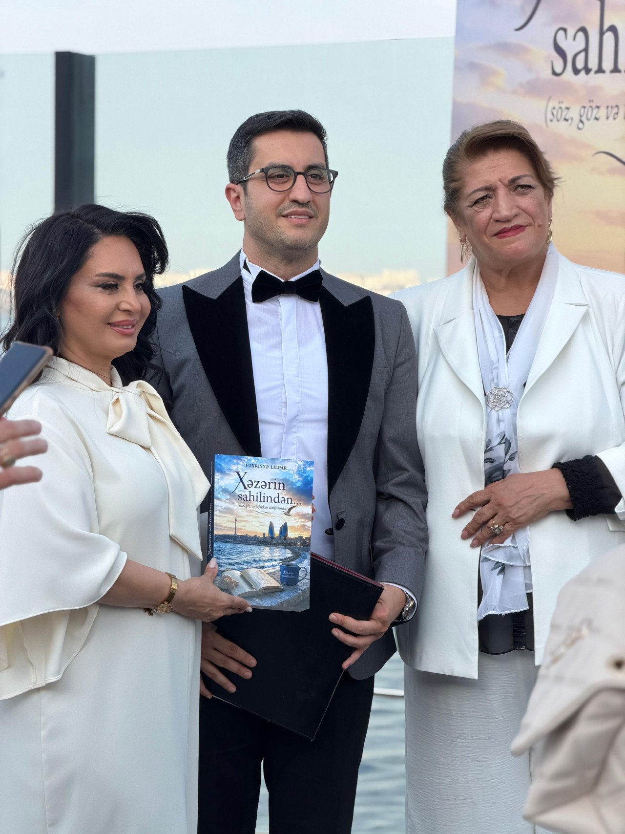 “Xəzərin sahilindən…” verilişinin eyniadlı kitabının təqdimatı keçirildi – FOTO/VİDEO - foto 32