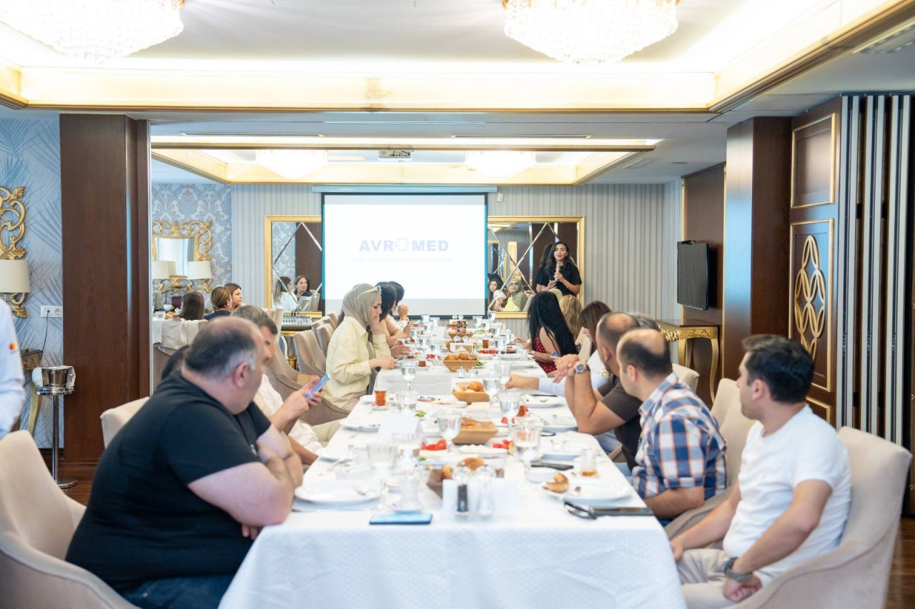 Media nümayəndələri üçün xüsusi proqram təşkil edildi - FOTO - foto 5