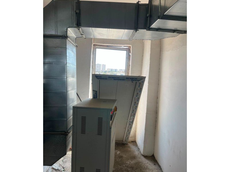 Bakıda yaşayış binasında 6 liftin fəaliyyəti dayandırıldı – FOTO - foto 3