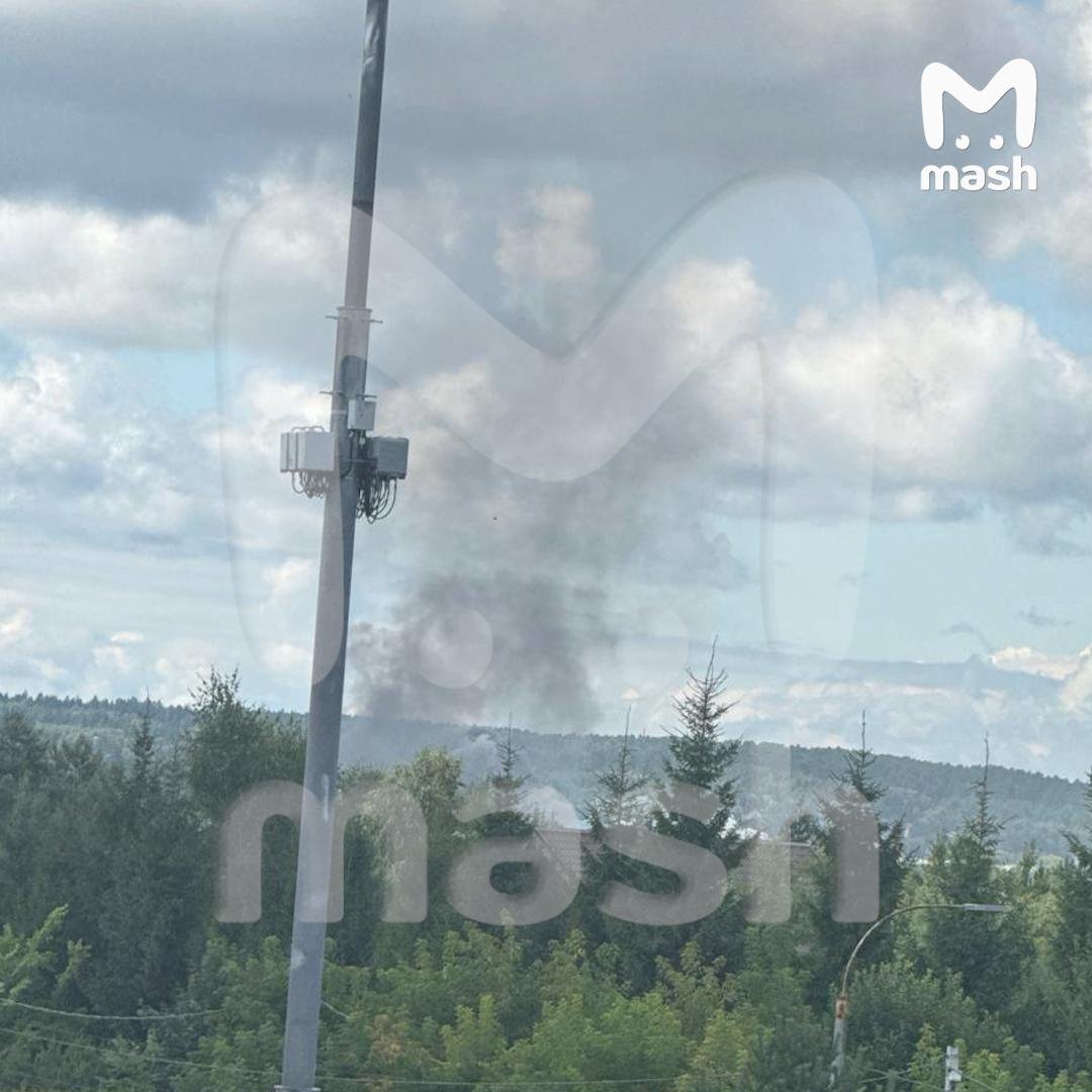 Moskvada hərbi təyyarə qəzaya uğradı – FOTO - foto 1