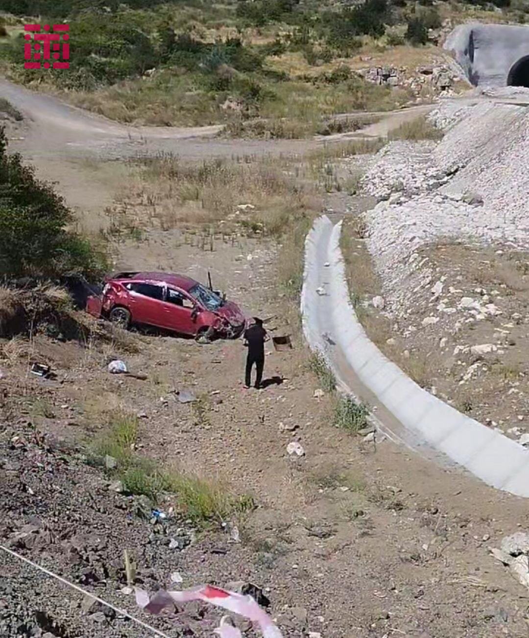 Şuşa–Xankəndi yolunda avtomobil dərəyə aşdı - FOTO - foto 1