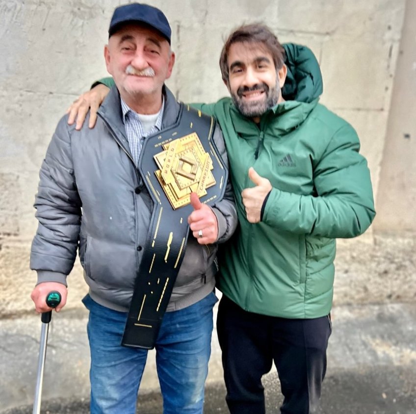 Rafael Ağayevdən vəfat edən atası ilə bağlı duyğusal paylaşım – FOTO - foto 1