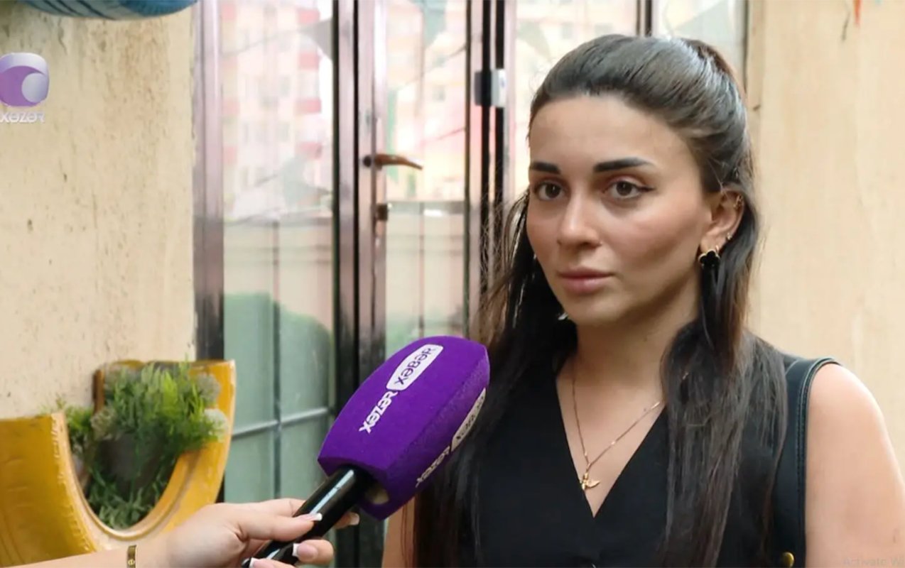 Müdir maaşa görə etiraz edən işçini döyüb?– VİDEO Müdir maaşa görə etiraz edən işçini döyüb?– VİDEO