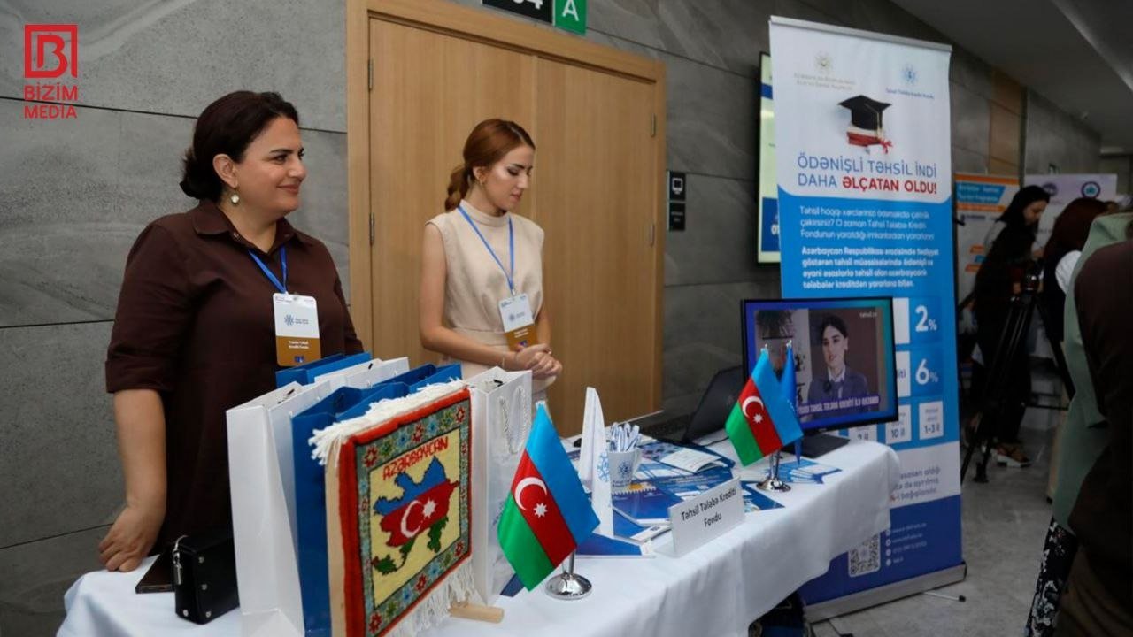 Universitet seçiminə kömək edəcək sərgi AÇILDI – Abituriyentlər üçün yeni İMKAN – FOTO - foto 2