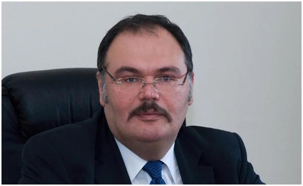 Daha iki səfirimizlə bağlı SƏRƏNCAM - foto 1