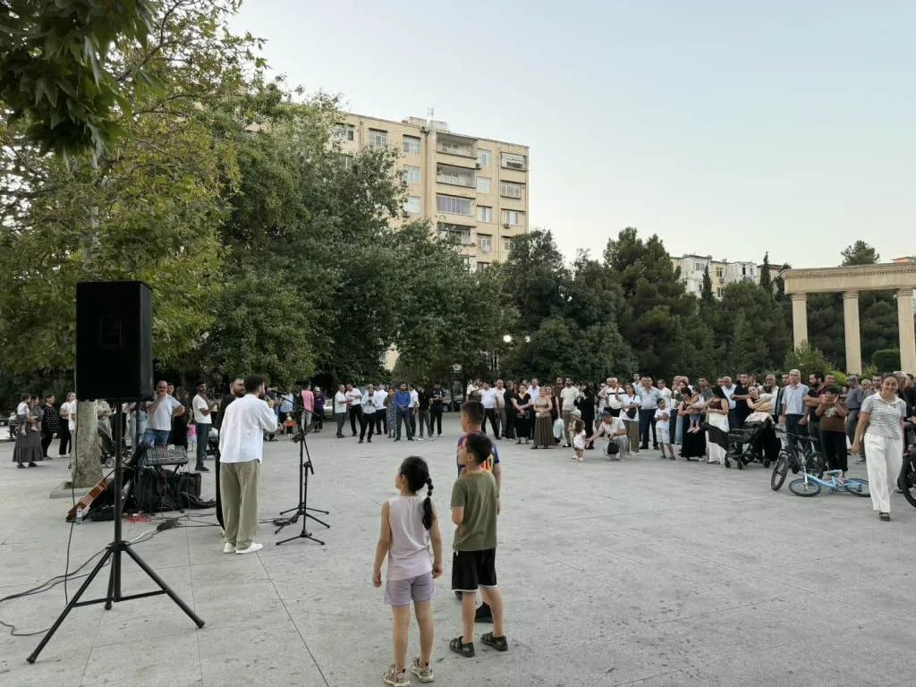 Bakıda axşam konsertləri keçirilir - FOTOLAR - foto 3