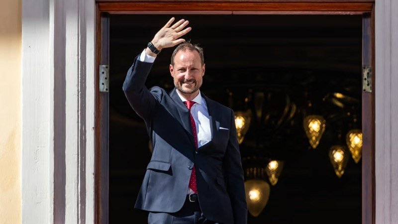 Norveçdə yeni kralın andiçmə tarixi məlum oldu Norveçdə yeni kralın andiçmə tarixi məlum oldu
