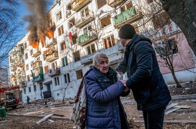 Rusiya Xarkov vilayətində dinc sakinlərə zərbə endirdi – Ölənlər var Rusiya Xarkov vilayətində dinc sakinlərə zərbə endirdi – Ölənlər var