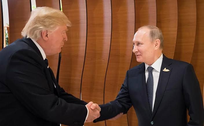 Tramp Putinlə görüşün yeganə şərtini AÇIQLADI