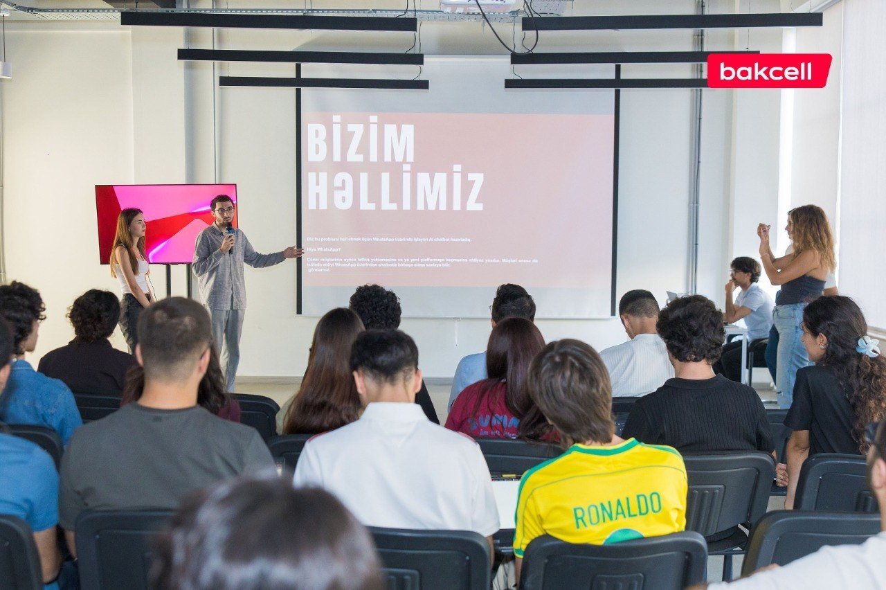 Bakcell Peerstack Academy tələbələri üçün hakaton keçirdi – FOTO - foto 5