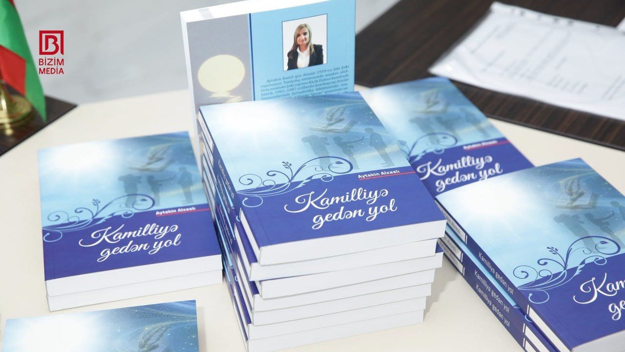 Tanınmış jurnalistin kitab təqdimatından MARAQLI ANLAR – VİDEO - foto 1