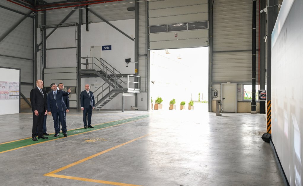 Prezident Qaradağda kağız və gigiyenik məhsulların istehsalı müəssisəsinin açılışında– FOTO - VİDEO - foto 1