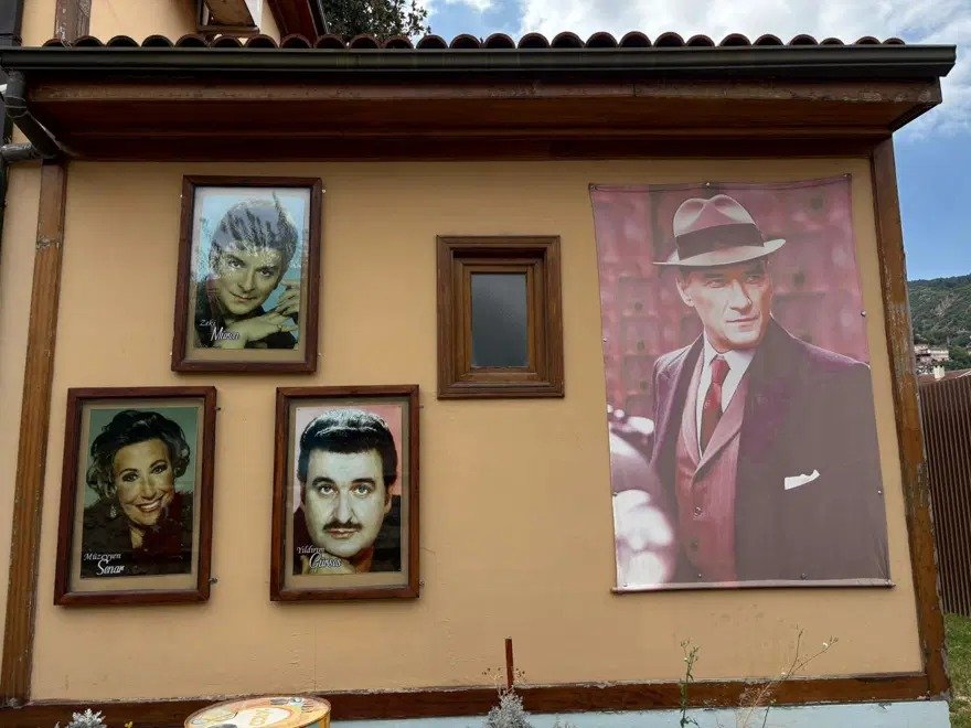 Zeki Mürenə ilham verən 300 illik ağac- Hələ də qorunur+Fotolar - foto 2