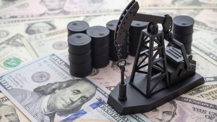Brent neftinin qiyməti 108 dolları ötdü