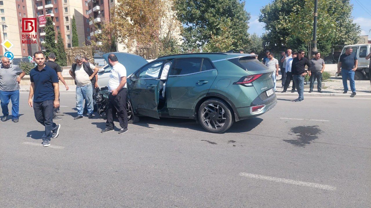 Gəncədə ağır QƏZA: Xəsarət alanlar var - FOTO/VİDEO