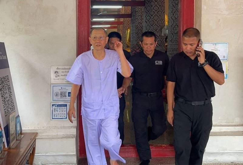 Böyük QALMAQAL: Buddist keşikçi 2,6 milyon dollar oğurluqda ittiham olunur - FOTO - foto 1