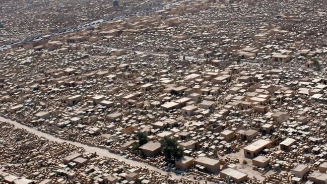 Bir şəhər boyda: 1400 ildir böyüyən qəbiristanlıq