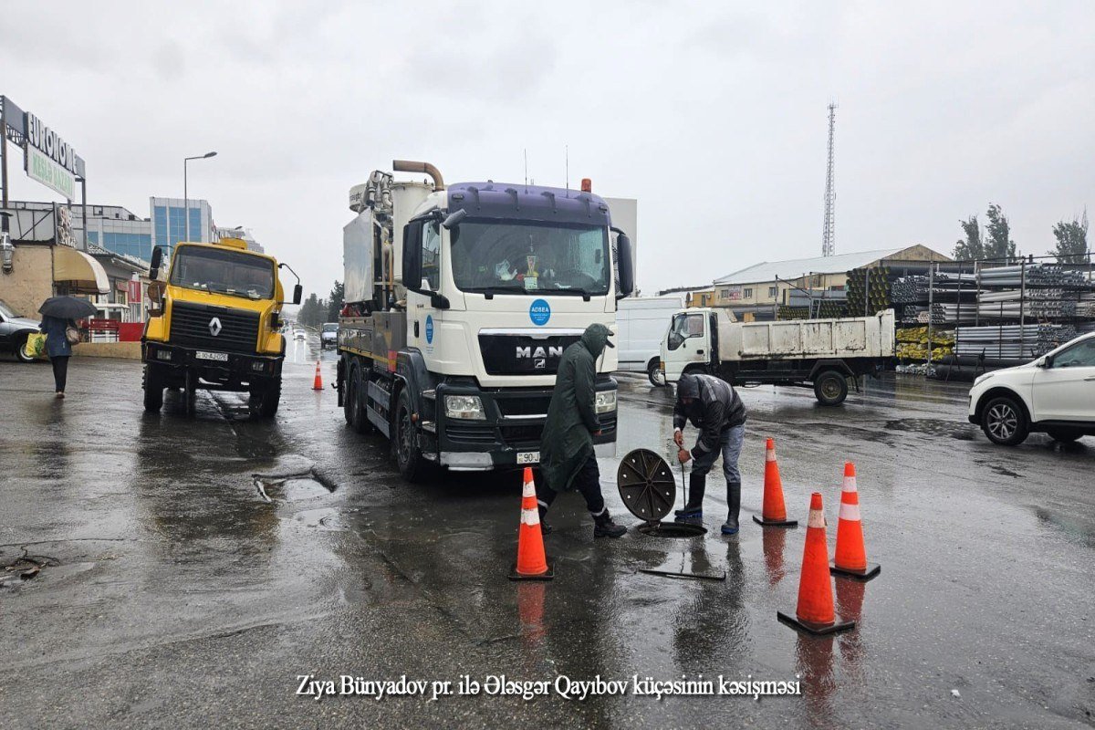 Paytaxt küçələri yağış sularından belə təmizlənir &ndash; FOTO
