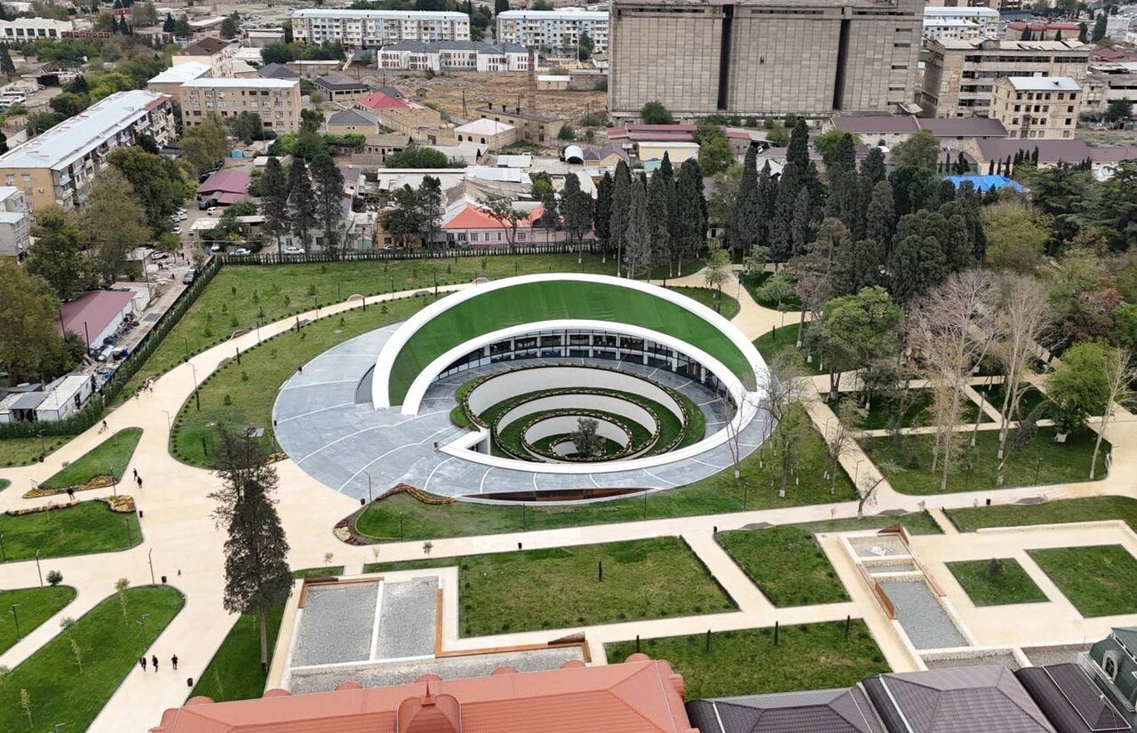 Gəncə Memorial Kompleksi Mədəniyyət Nazirliyinin tabeliyinə verildi