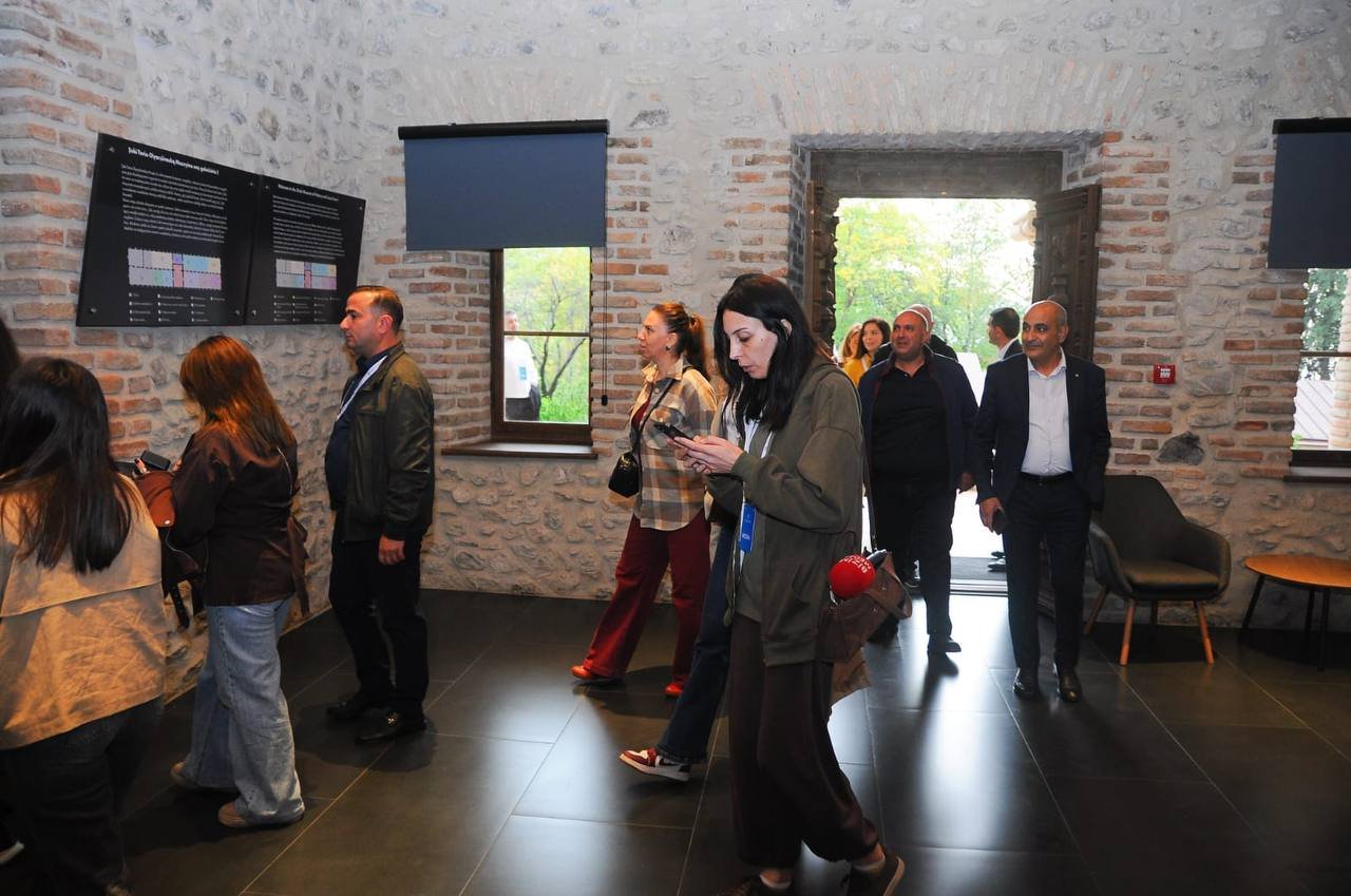 Şəkidə mediatur: Tarixi məkanlar, sənətkarlıq nümunələri - FOTO - foto 35