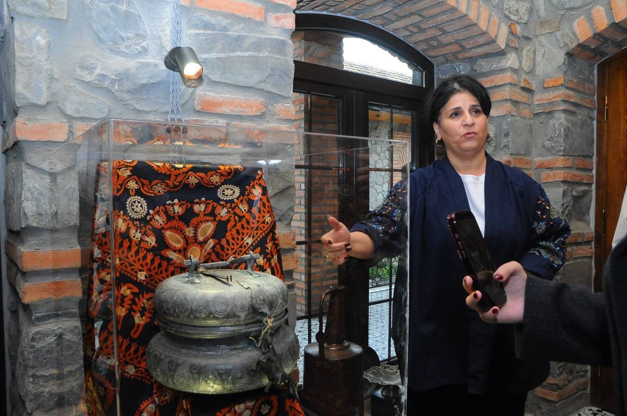 Şəkidə mediatur: Tarixi məkanlar, sənətkarlıq nümunələri - FOTO - foto 40
