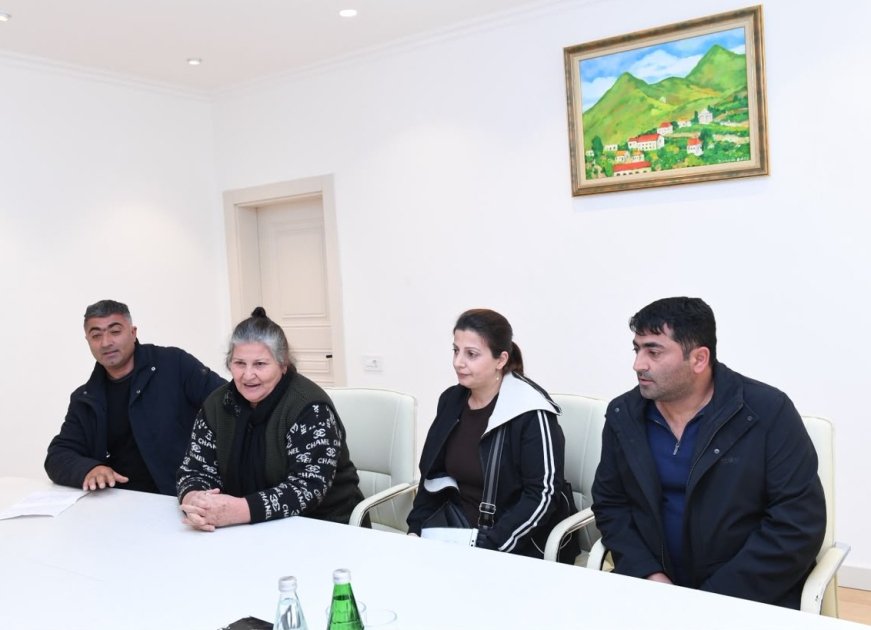 Laçında keçmiş məcburi köçkünlərin müraciətləri dinlənildi - FOTO - foto 1