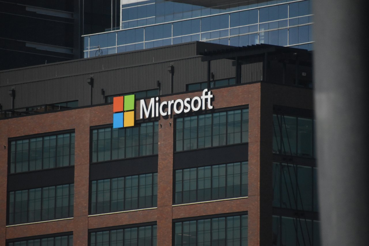 Microsoft 60 min əməkdaşını İŞDƏN ÇIXARIR Microsoft 60 min əməkdaşını İŞDƏN ÇIXARIR